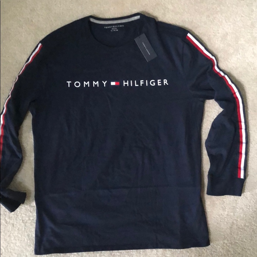 Tommy Hilfiger men’s size xl top